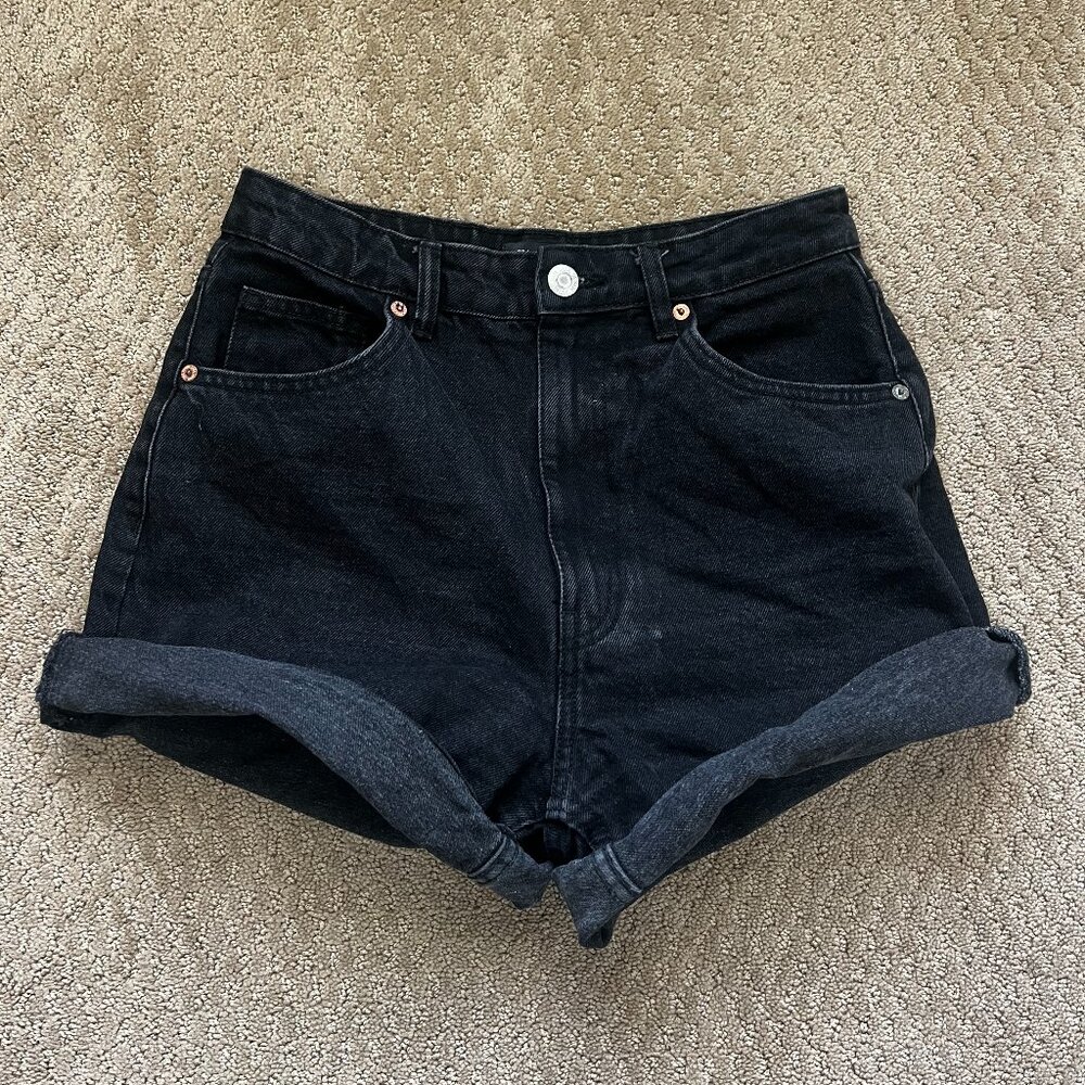 High-Waisted Black Denim Micro Mini Shorts – ZARA USA, Size 6